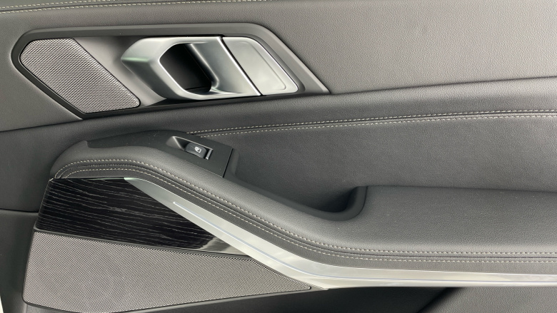 BMW X5 xDrive30d MHT M Sport 5dr Auto Diesel Estate